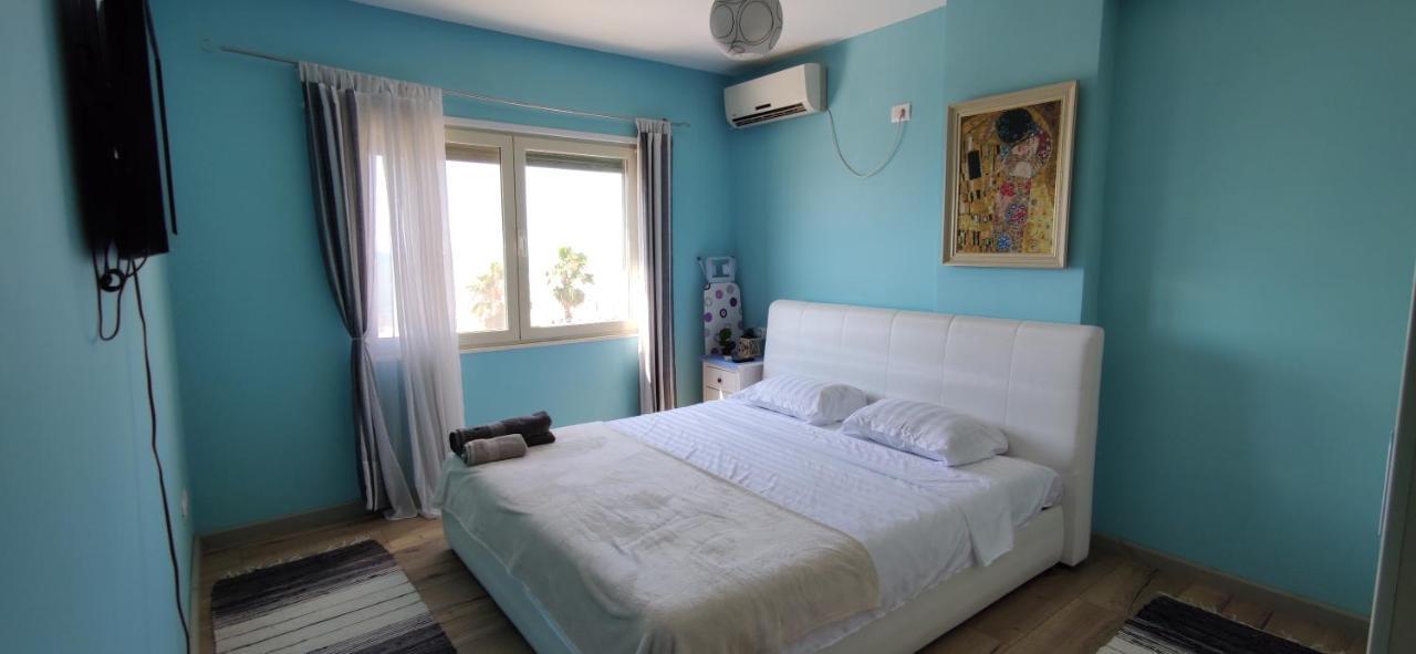 Luxury Beach Apartment In Qerret 格勒姆 外观 照片